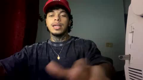 miguelvl01 online show from 10-05-25, 09:07