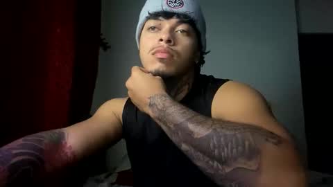 miguelvl01 online show from 10-07-25, 08:44