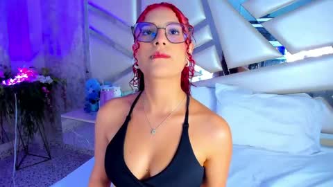 Snapshot of miia02 chatting on 05-29-26, 11:03 MIA 3 online show from 05-29-26, 11:03