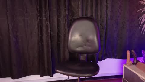 miia_blace online show from 06-24-26, 04:33
