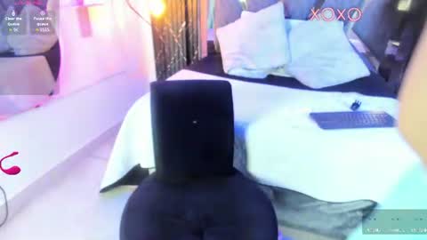 miia_deluxe_ online show from 06-14-26, 01:58