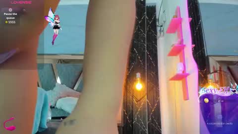 miia_deluxe_ online show from 07-30-26, 02:54