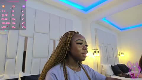 Snapshot of miia_schwarz chatting on 02-02-25, 07:57 Miia Schwarz online show from 02-02-25, 07:57