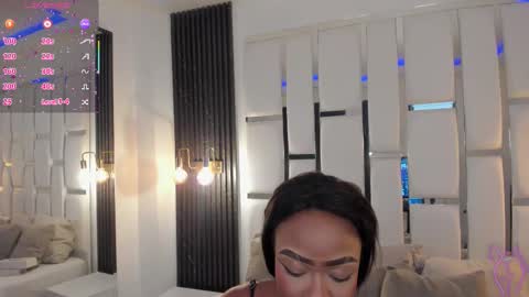 Snapshot of miia_schwarz chatting on 10-12-25, 09:14 Miia Schwarz online show from 10-12-25, 09:14