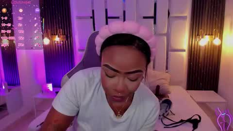 Snapshot of miia_schwarz chatting on 10-16-25, 02:29 Miia Schwarz online show from 10-16-25, 02:29