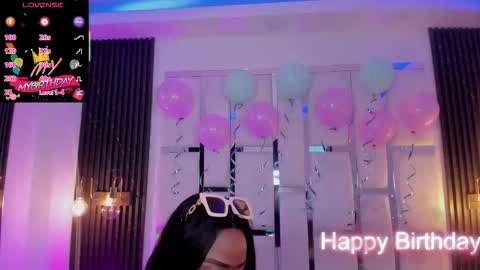 Snapshot of miia_schwarz chatting on 11-29-25, 03:04 Miia Schwarz online show from 11-29-25, 03:04