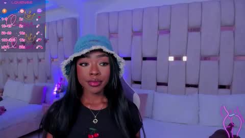 Snapshot of miia_schwarz chatting on 02-10-26, 10:25 Miia Schwarz online show from 02-10-26, 10:25