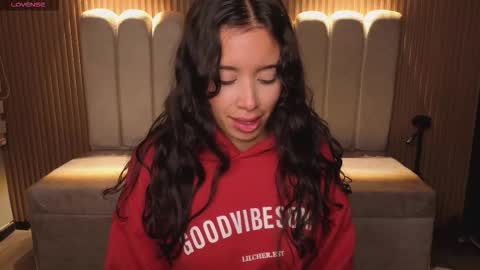 miiaa_evans1 online show from 01-14-26, 01:50