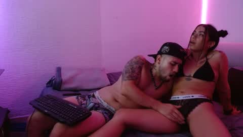 Mia and Liam online show from 01-02-25, 07:12