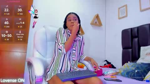 Snapshot of miiarod chatting on 11-03-25, 05:58 mia sofia online show from 11-03-25, 05:58