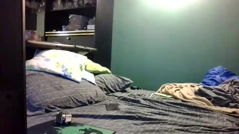 Snapshot of miike84s chatting on 12-13-24, 12:28 Mikey online show from 12-13-24, 12:28