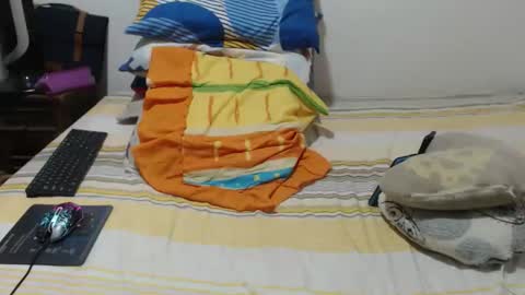 Miilu74 online show from 11-28-25, 03:25