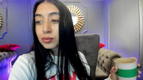 miilu  online show from 12-12-24, 06:36