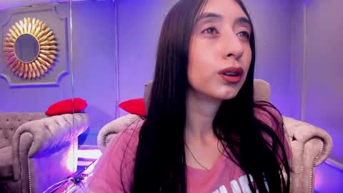 miilu  online show from 01-19-25, 03:18