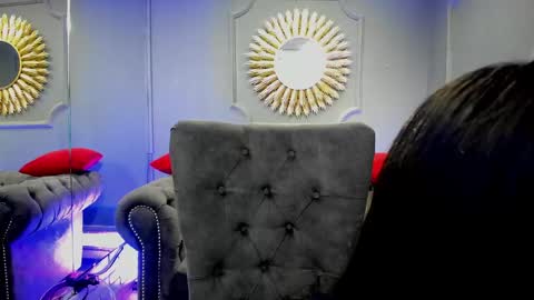 miilu  online show from 01-24-25, 06:24