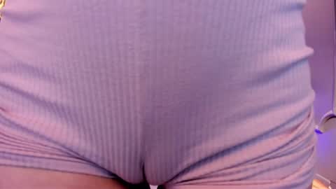 miilu  online show from 01-30-25, 09:36