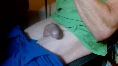 Snapshot of miister_macky chatting on 09-13-25, 05:35 miister macky online show from 09-13-25, 05:35