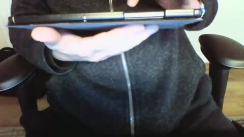 Snapshot of mik116 chatting on 12-05-24, 09:28 mik online show from 12-05-24, 09:28