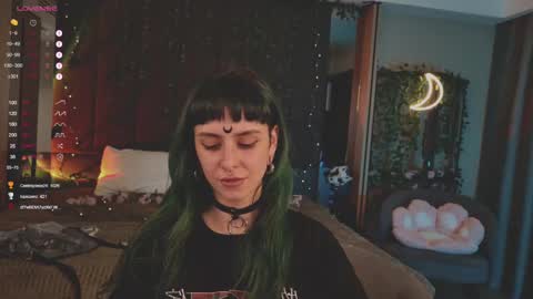 mika_moon_ online show from 03-09-25, 02:21