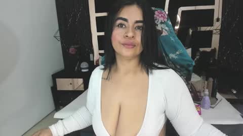 Snapshot of mikaela_lust chatting on 01-20-25, 02:14 Mikaela Lust online show from 01-20-25, 02:14