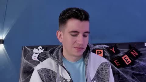 mikael online show from 10-23-25, 04:12