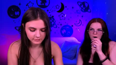 Mika online show from 04-09-26, 07:19