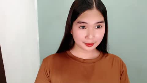 Snapshot of mikayla_slut chatting on 09-14-25, 06:01 Kyla online show from 09-14-25, 06:01