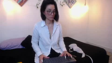 mikaza online show from 04-30-26, 08:57