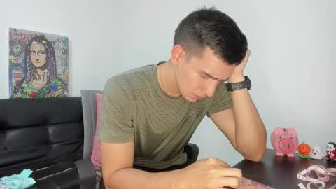 mike3xxx online show from 11-12-25, 03:07