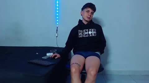 Mike IMDEPENDIENT MODEL online show from 11-22-25, 02:49