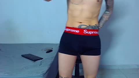 Mike IMDEPENDIENT MODEL online show from 03-10-26, 04:12