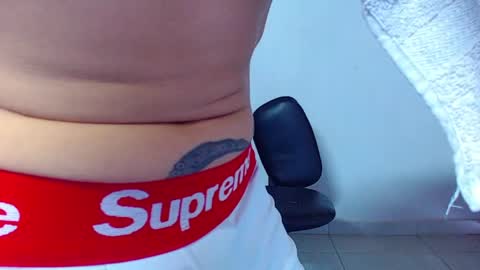 Mike IMDEPENDIENT MODEL online show from 05-22-26, 03:17