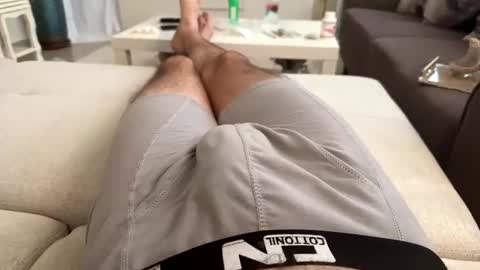 Snapshot of mike860947 chatting on 09-29-25, 05:01 mike860947 online show from 09-29-25, 05:01