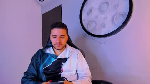 Mike  online show from 07-09-26, 11:47