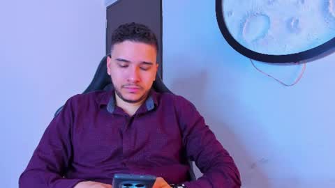 Mike  online show from 07-11-26, 11:57