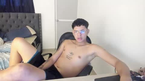 mike_master9 online show from 10-21-25, 11:22