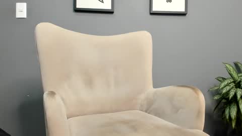 Snapshot of mike_montoya chatting on 12-11-24, 07:42 Mike Montoya online show from 12-11-24, 07:42