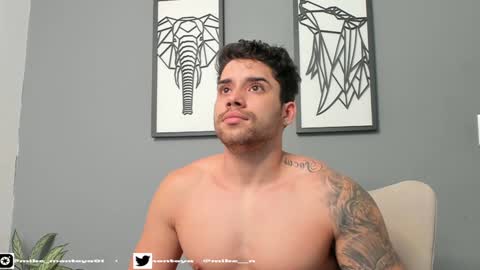 Snapshot of mike_montoya chatting on 12-16-24, 12:49 Mike Montoya online show from 12-16-24, 12:49