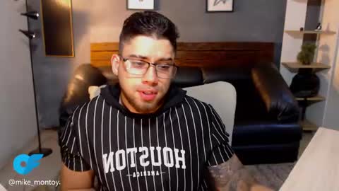 Snapshot of mike_montoya chatting on 07-14-26, 10:48 Mike Montoya online show from 07-14-26, 10:48