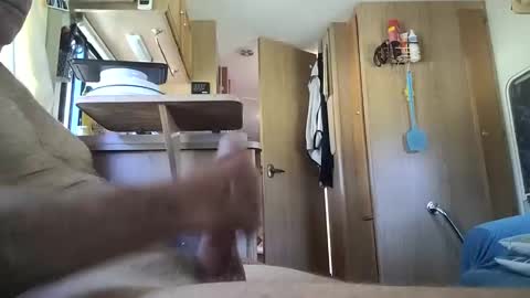 Perth guy online show from 01-20-25, 05:26