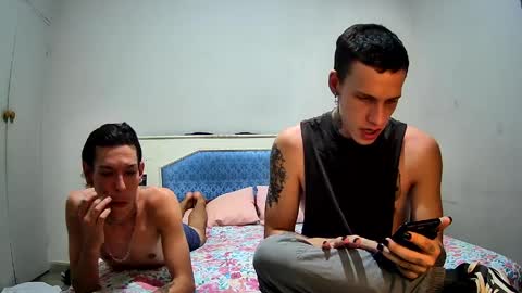 Hot Buns online show from 04-10-26, 12:43