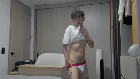 Mikebelf4 online show from 09-20-25, 10:44