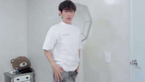 Mikebelf4 online show from 02-16-26, 10:17