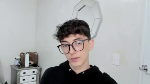 Mikebelf4 online show from 03-11-26, 11:11