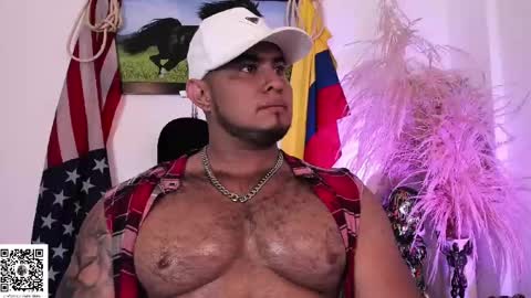 Snapshot of mikeblake_ chatting on 02-11-25, 02:46 mikeblake_ online show from 02-11-25, 02:46