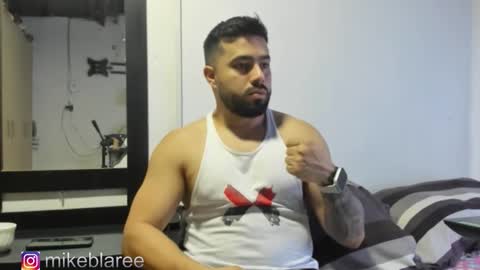 mikeblaree online show from 10-25-25, 07:08