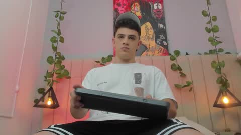 Mike Cooper online show from 03-12-26, 05:24