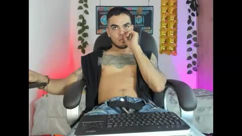 Snapshot of mikee_scooth chatting on 01-25-25, 08:42 mikee_scooth online show from 01-25-25, 08:42