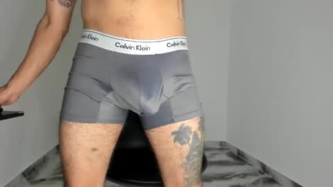 Snapshot of mikee_scooth chatting on 12-22-25, 07:33 mikee_scooth online show from 12-22-25, 07:33