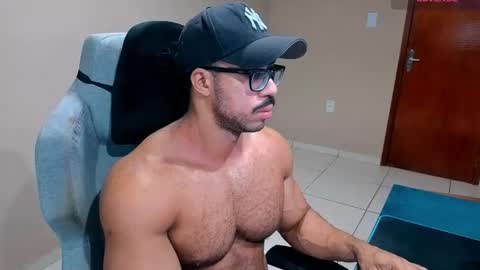 Snapshot of mikehotk chatting on 09-11-25, 08:42 mikehotk online show from 09-11-25, 08:42